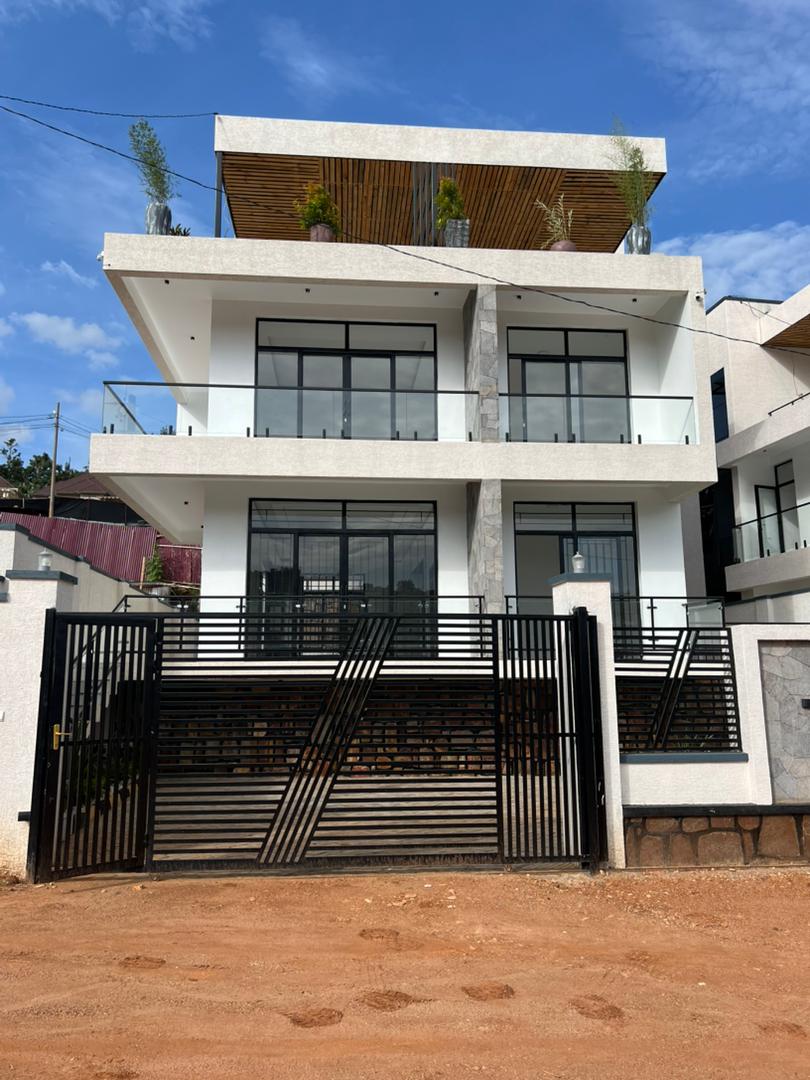 Luxury 5 Bedroom Two-Storey House for Sale in Kicukiro Kagarama (Muyange)