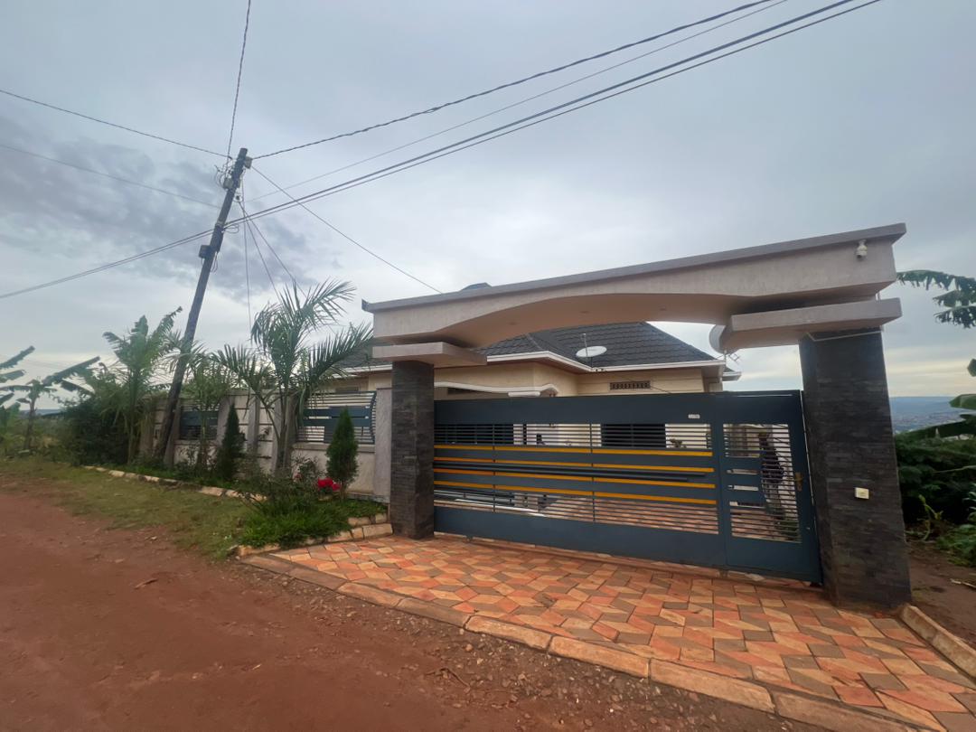 5 Bedroom House for Sale in Nyarugenge Norvege (Karama)