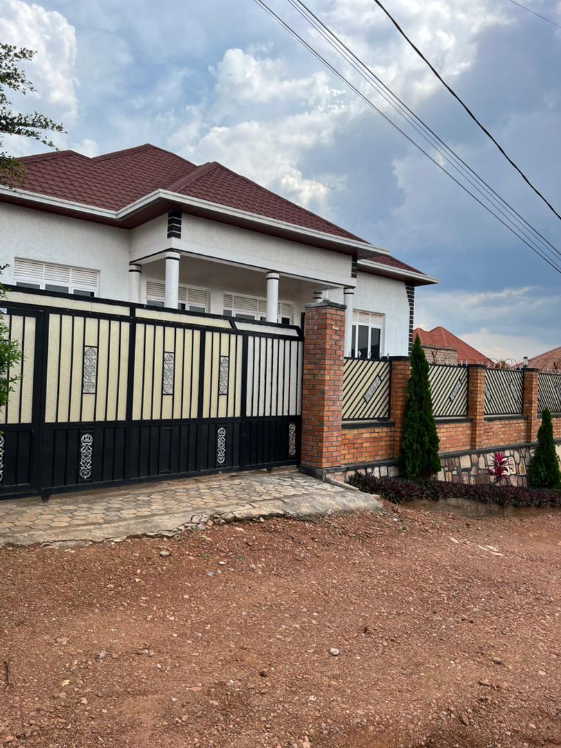 4 Bedroom House for Sale in Gahanga Kigali
