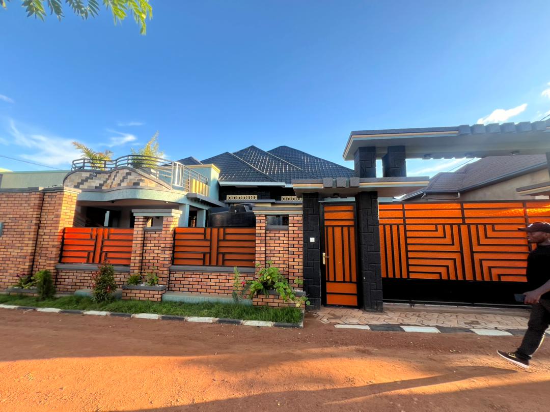 🏡 Modern Luxury House for Sale – Gahanga, Kicukiro 