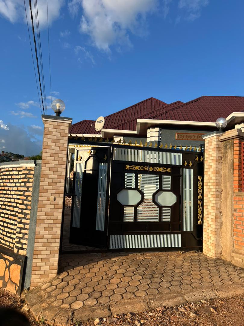 Affordable 4 Bedroom House in Kabeza 